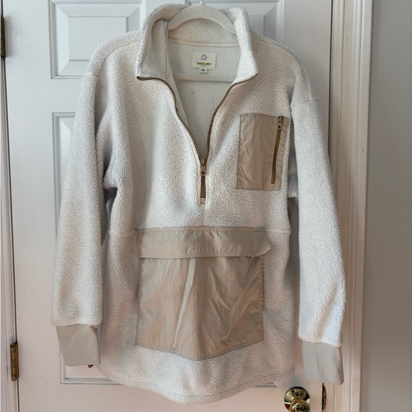 aerie Tops - Aerie Long Sleeve Fleece Pullover - Cream and Tan